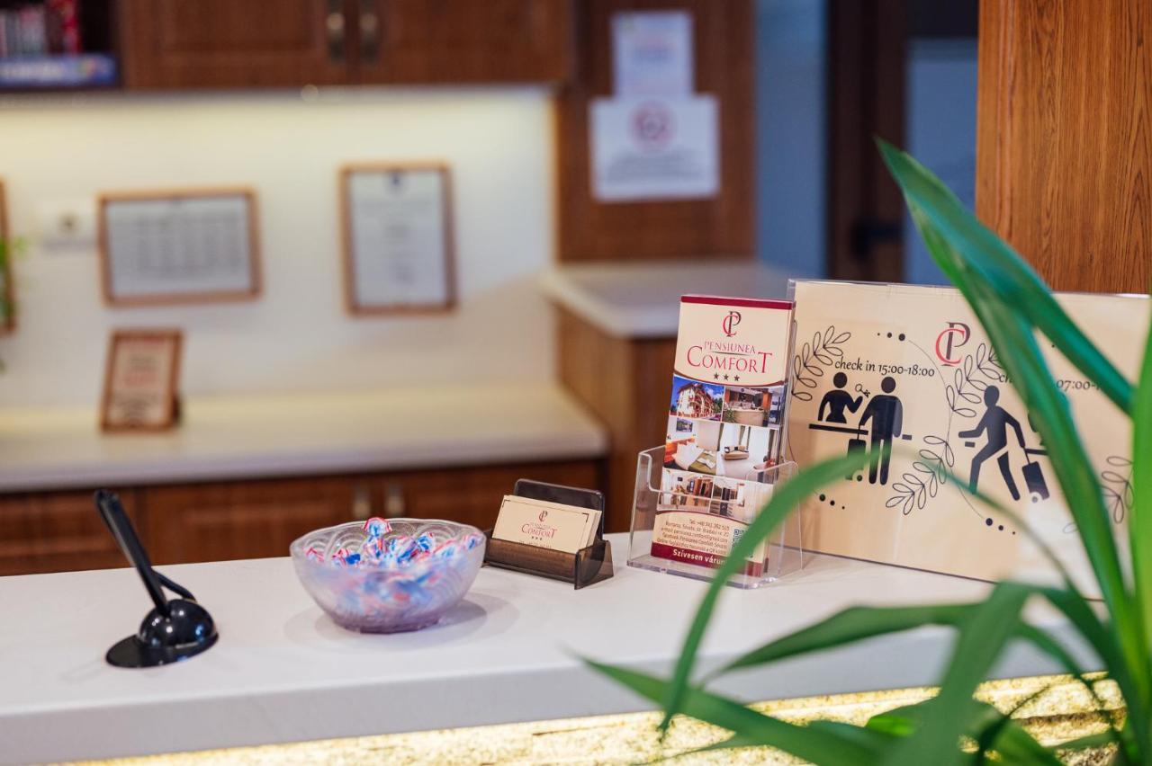 Pensiunea Comfort 소바타 외부 사진
